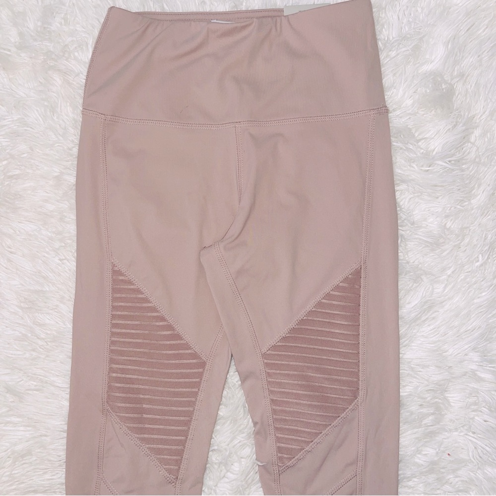 SOLD F21 Mauve Active High Rise Moto Leggings - Picture 4 of 10